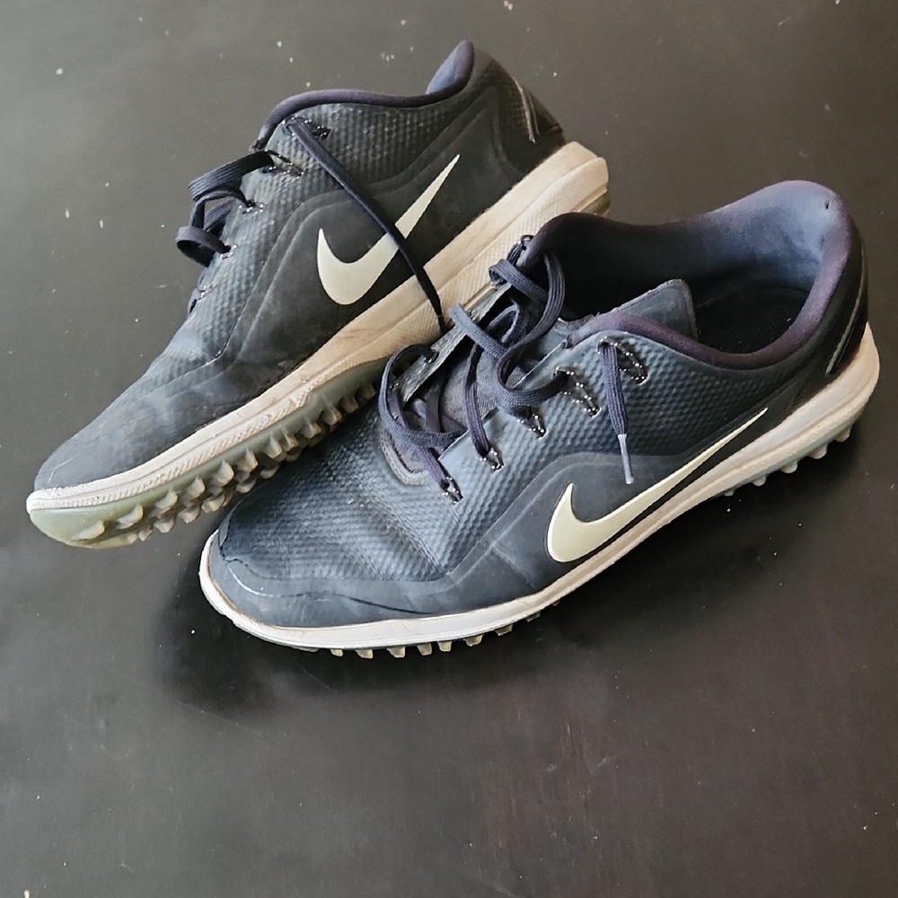 Nike Men's Black Golf Shoes